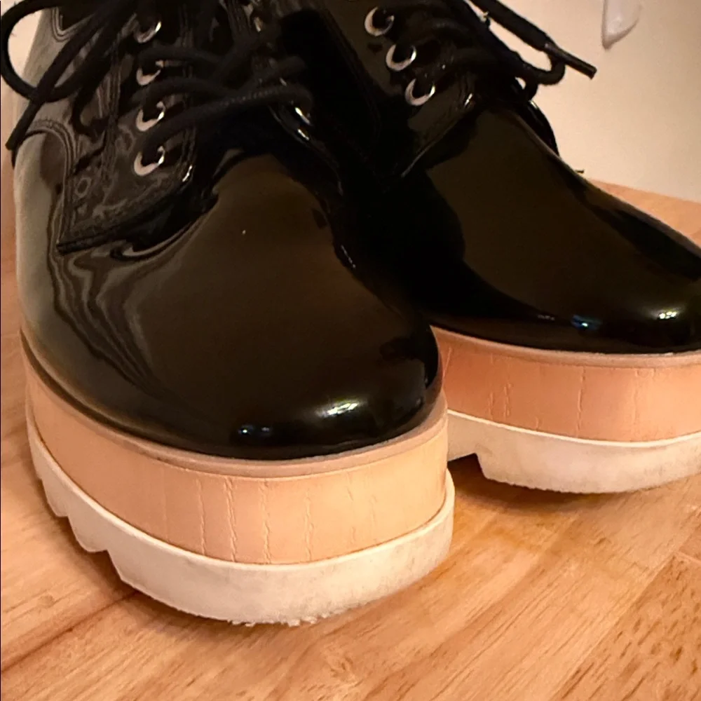 Aldo Black Patent Leather Oxfords‎ Sz 5Uk/7-7.5 US